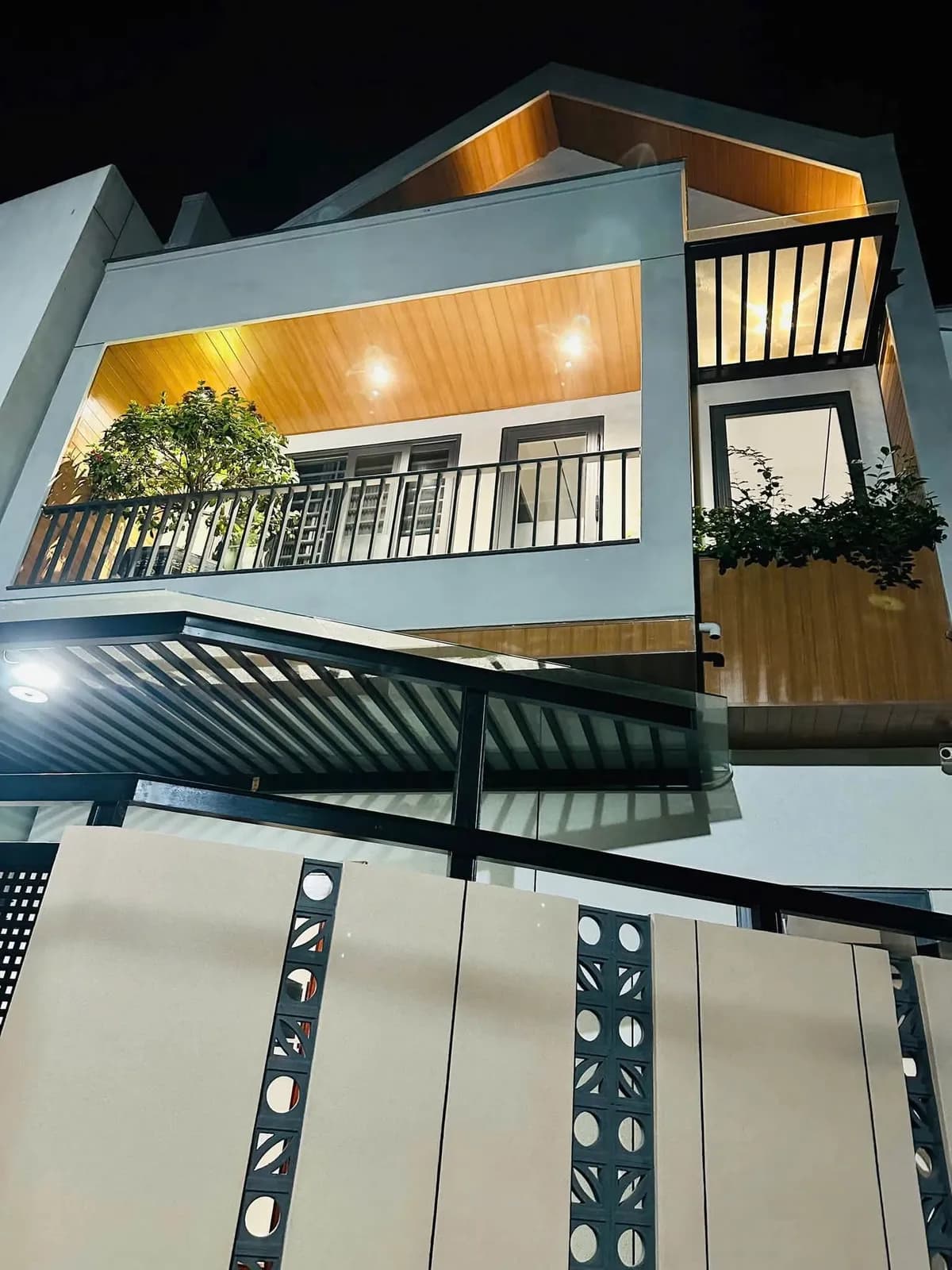 🏡 BÁN NHÀ MỚI ĐẸP – THIẾT KẾ HIỆN ĐẠ