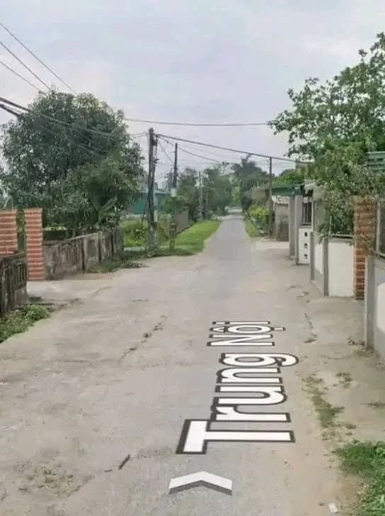 Bán 2 lô mặt đường trung nội  nghi liên Vinh Hưng, Nghệ An