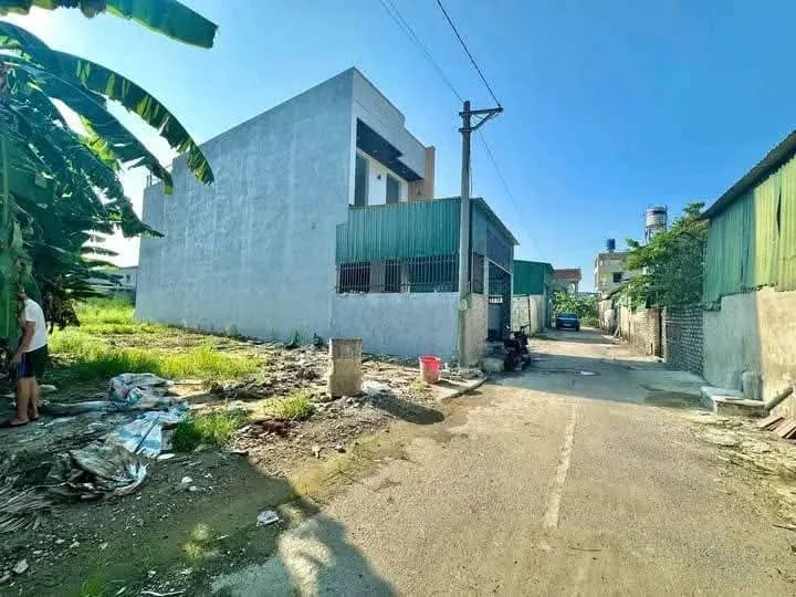 Bán Đất đẹp xóm 15 Nghi Kim , đất 2 mặt đường