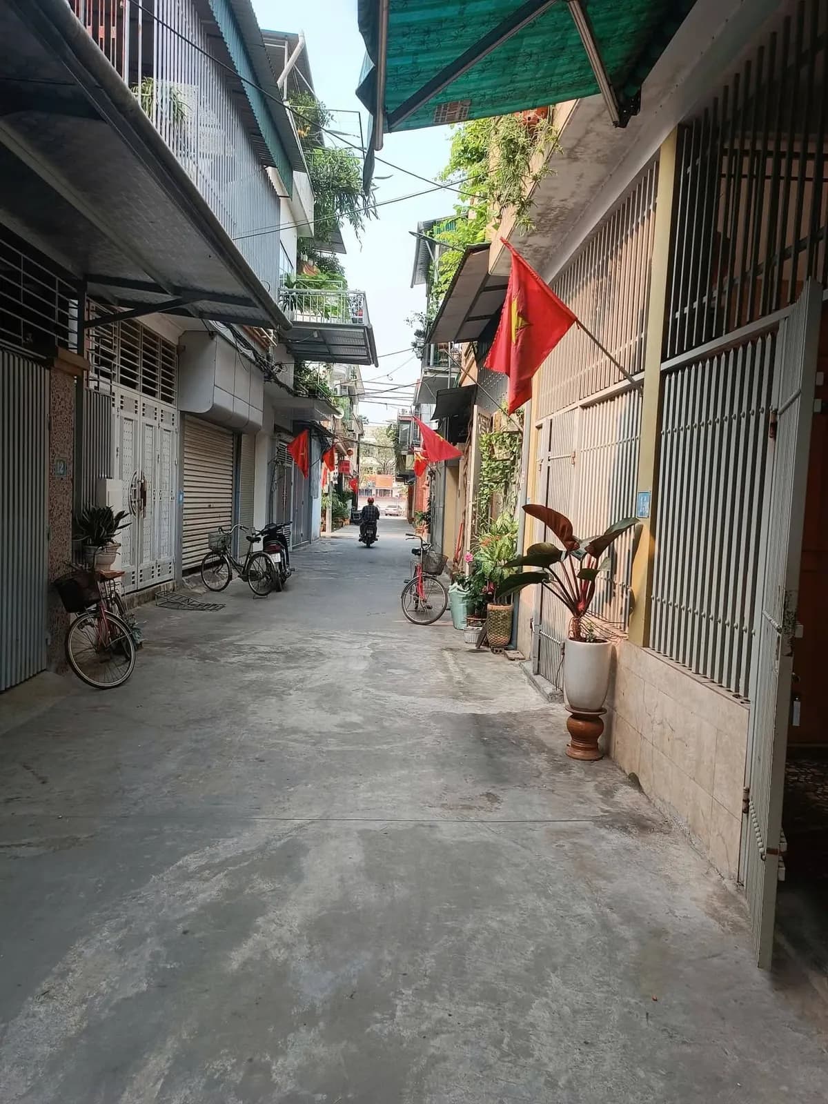 Bán NHÀ 2 TẦNG NGÕ MINH KHAI, TP VINH - CÁCH ĐƯỜNG MK :70M