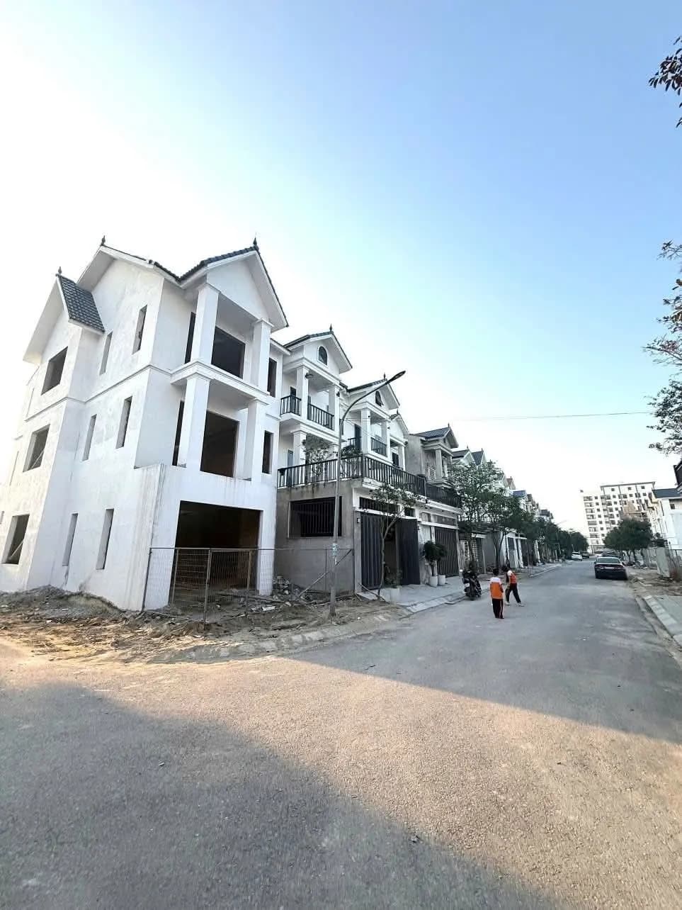 Bất động sản