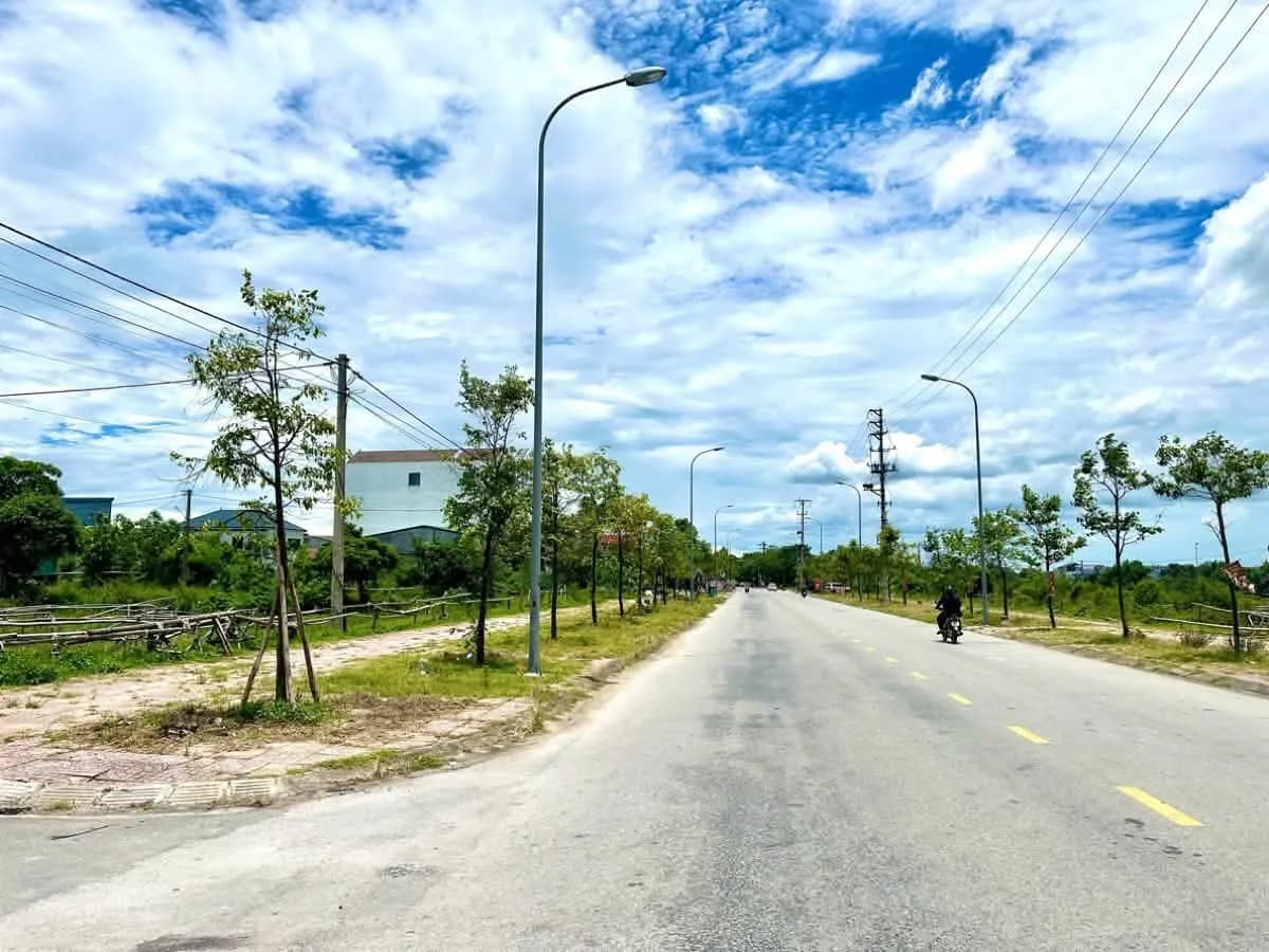 📣 BÁN ĐẤT KINH DOANH ĐƯỜNG TRƯƠNG QUỐC DỤNG( HẢI THƯỢNG KÉO DÀI); GẦN BỆNH VIỆN TP Hà Tĩnh