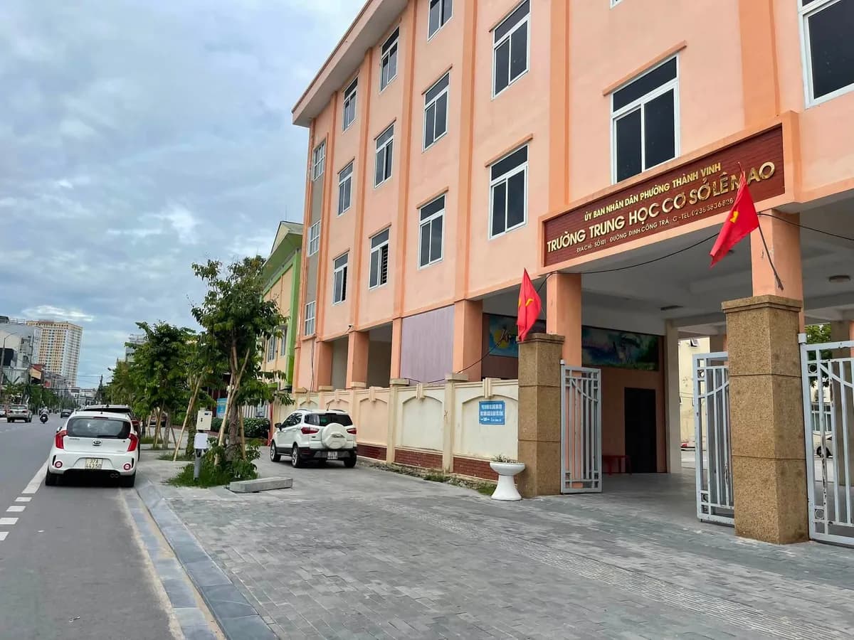 Bán căn nhà cấp 4 trung tâm Tp Vinh, cạnh trường tiểu học Lê Mao