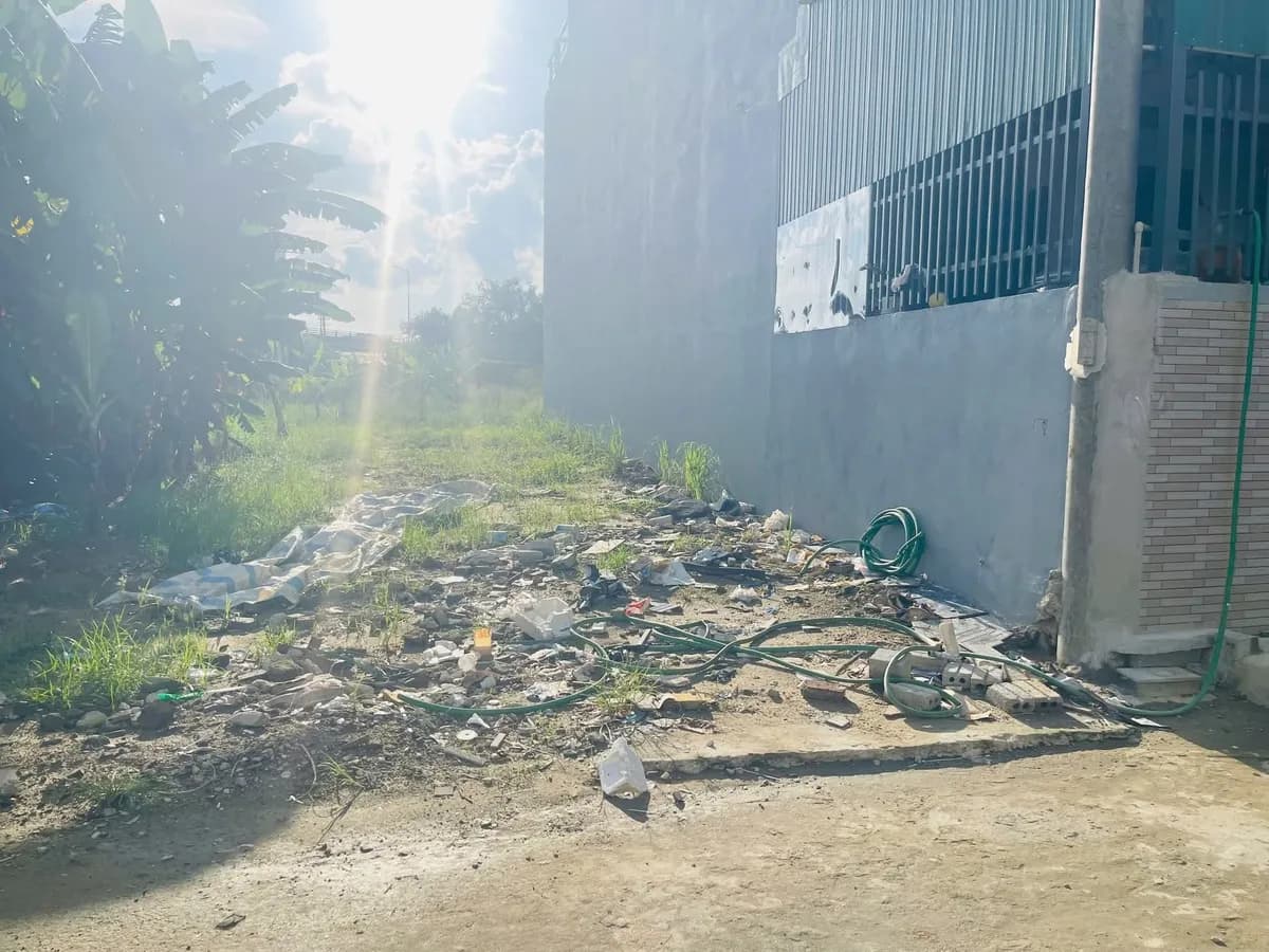 Đất Khối 15, Nghi Kim, Vinh. Gần 120m2 giá 2ty6xx. Đường gần 6m thông thoáng.