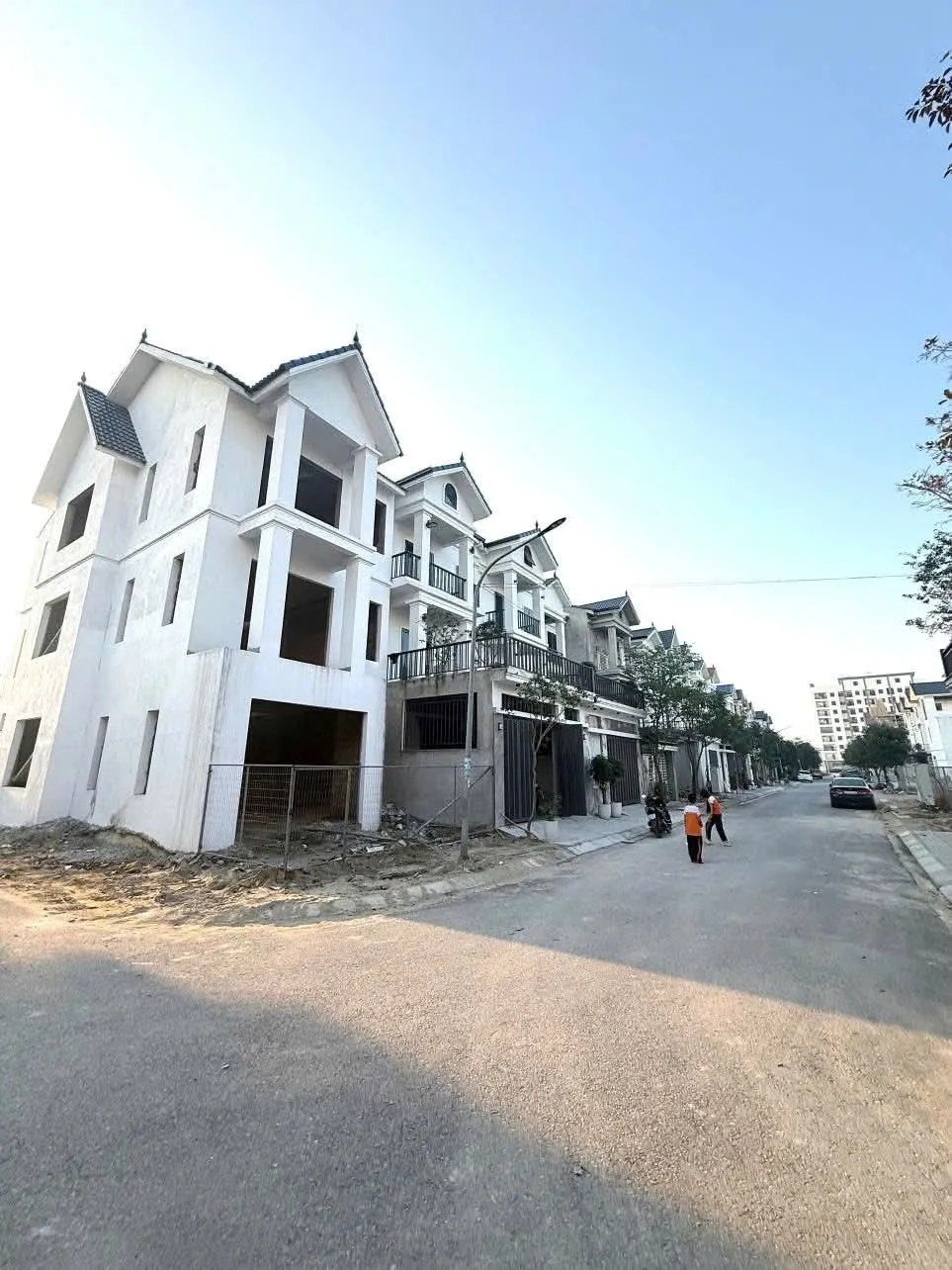 Bán nhà liền kề Yên Hòa Quán Bàu