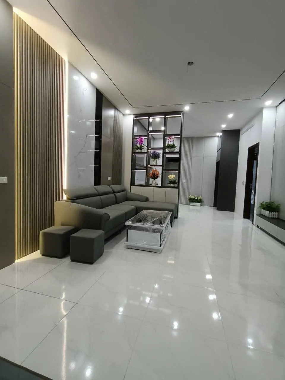 Bán căn nhà 3 tầng trung tâm Hưng Lộc